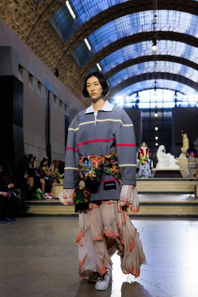 Look 33